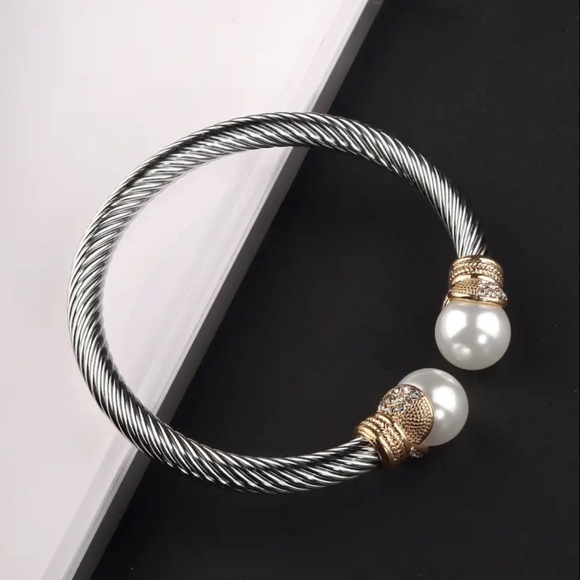 Renaissance Yurman Style Pearl & Silver Cable Bangle Bracelet with Gold Accents - Picture 1 of 3